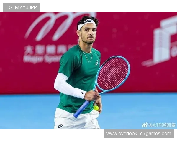 全球网球赛事激战正酣 名将争夺年度大奖赛事排名榜首