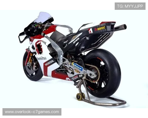 MotoGP最新赛季精彩瞬间回顾顶尖车手激烈竞争分析 MotoGP最新赛季精彩瞬间回顾顶尖车手激烈竞争分析