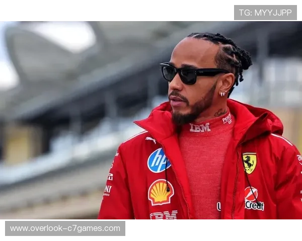 F1新赛季揭幕战精彩回顾 汉密尔顿强势登场车队间竞争愈发激烈